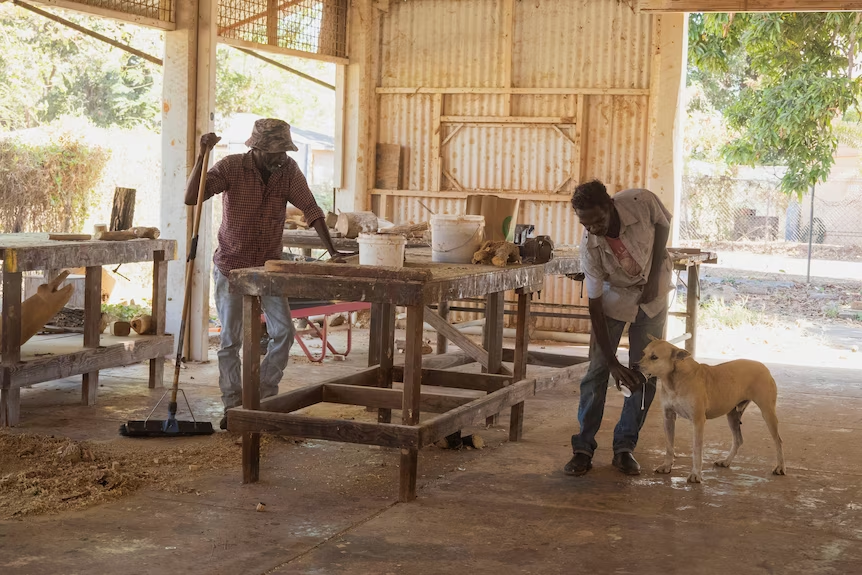 Aurukun's carved wooden dogs enter digital space, augmented reality with new generation of artists