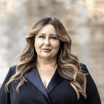Author Ashlee Donohue Shares Harrowing Journey from Domestic Violence to Empowerment