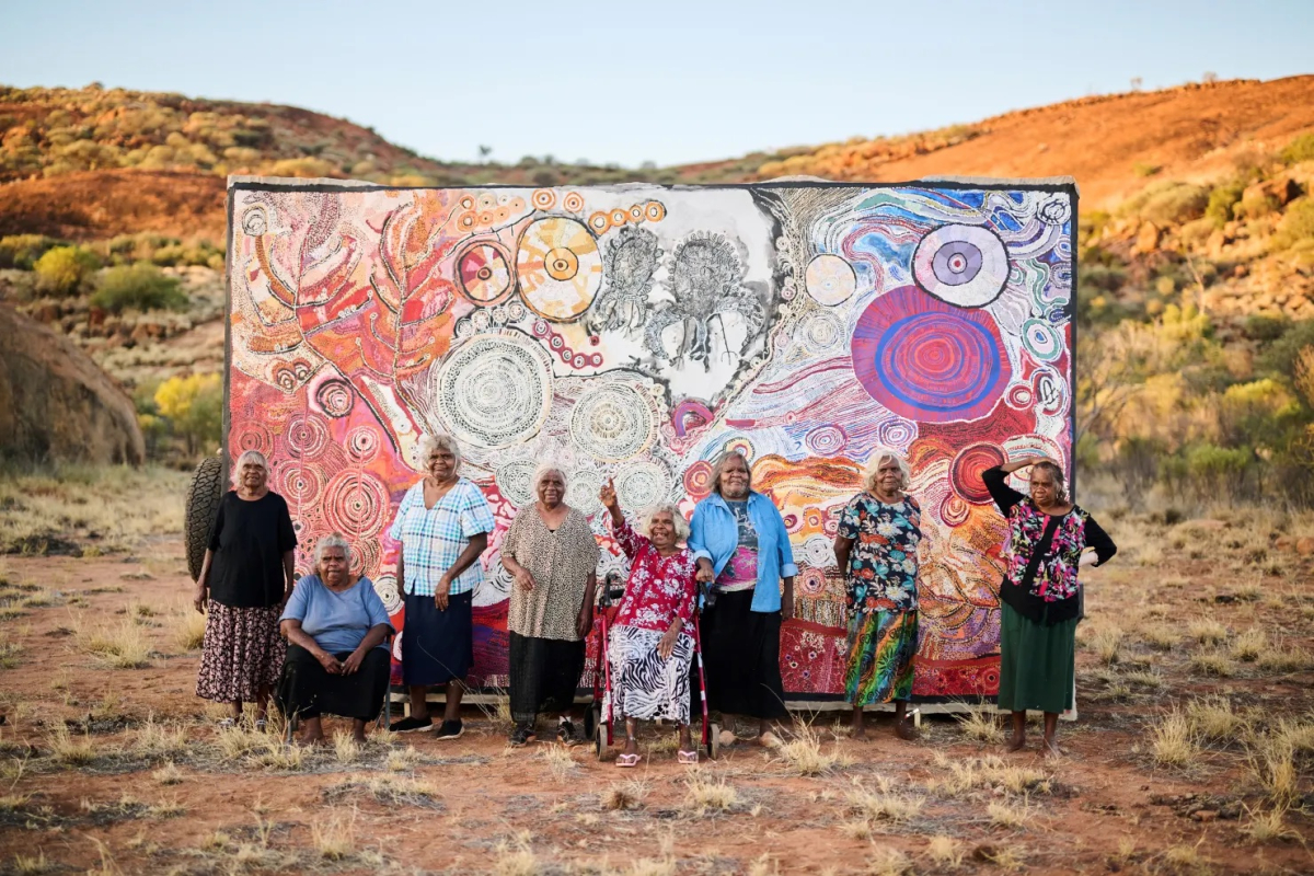 ACCC Clears APY Art Centre Collective in "White Hands on Black Art" Investigation